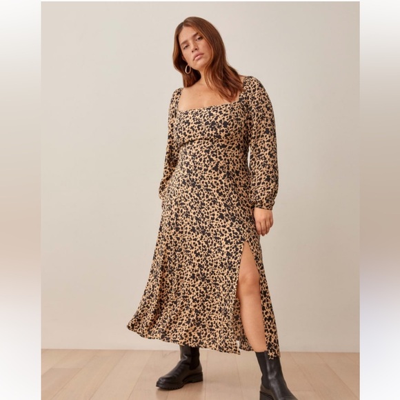 Reformation Dresses & Skirts - Reformation Sigmund Dress